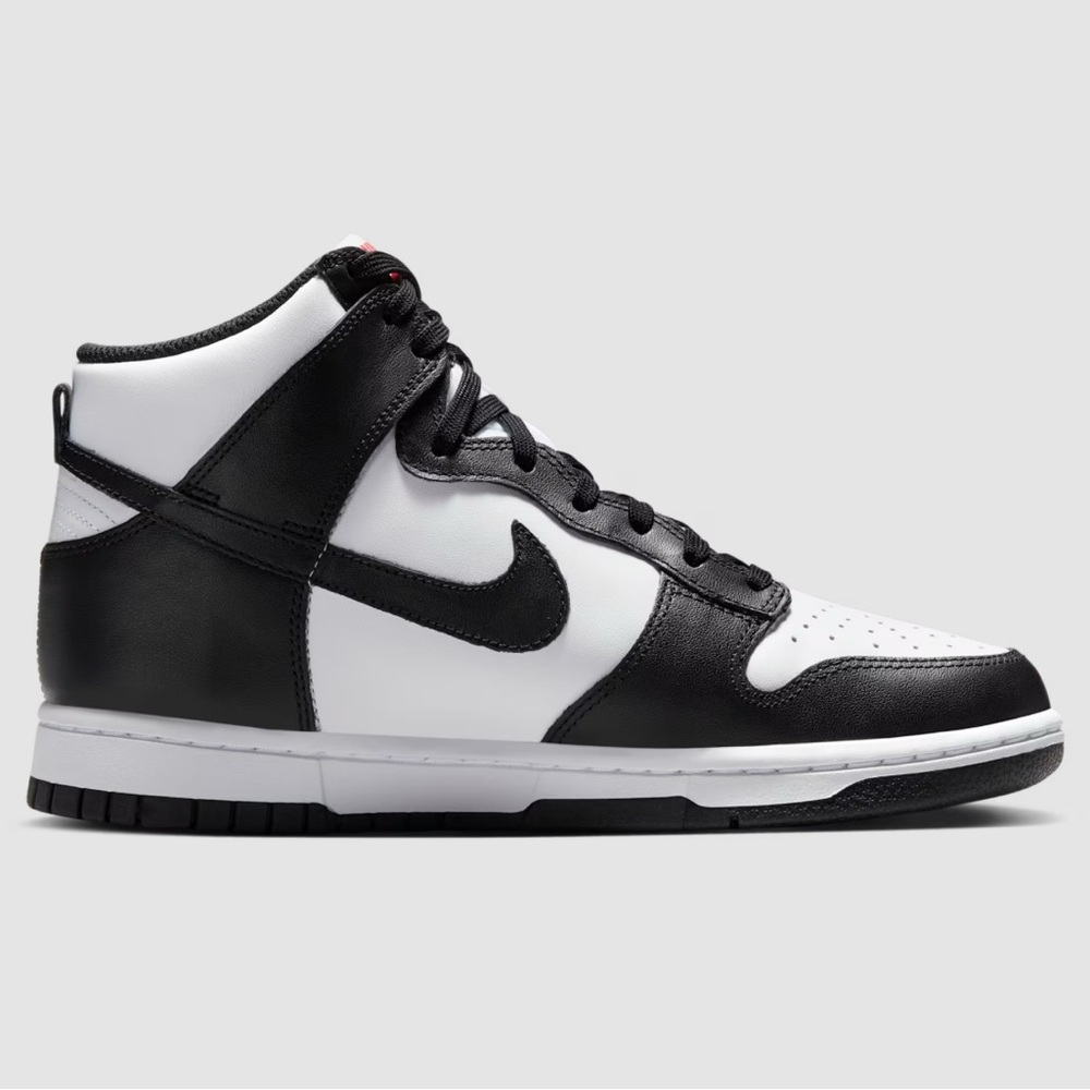 NIKE DUNK HIGH RETRO IN BLACK AND WHITE WOMEN’S